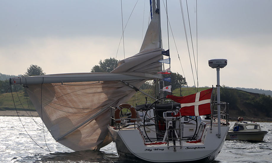 Jan Møllers nonstop jordomsejlning i 2003-2004 er en blandt mange sejlerfilm, som kan ses på nettet.
