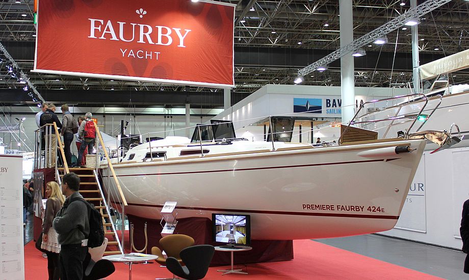 Den nye Faurby 424E på bådmessen i Düsseldorf. Foto: Faurby