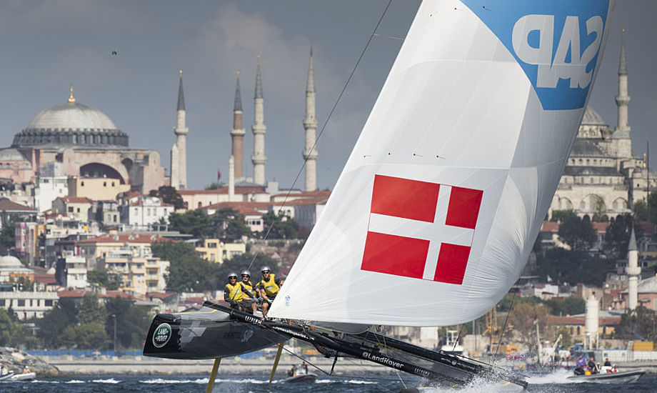 Det danske SAP-hold i flot stil i Istanbul. Foto: Lloyd Images