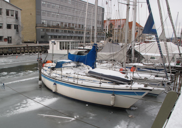 Christianshavns Kanal i januar 2010 med masser af is. Foto: Troels Lykke