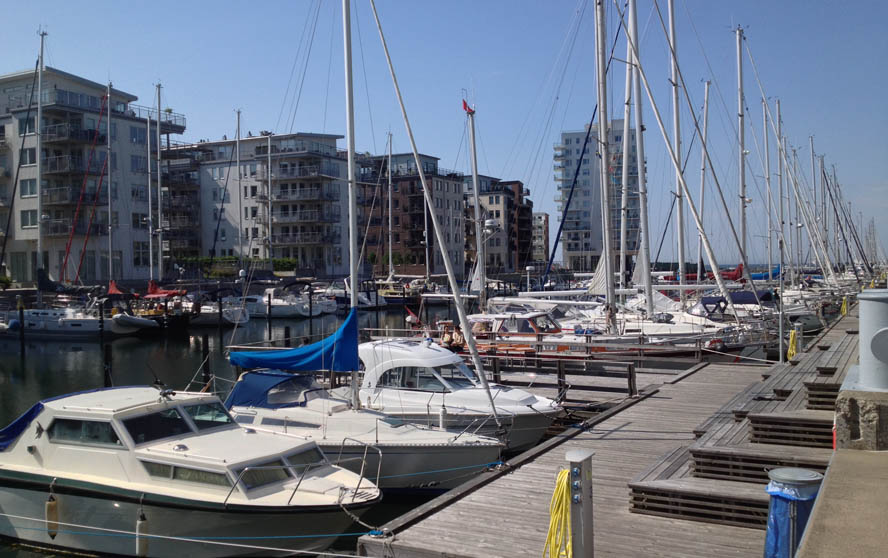 Lige nu er der mange danskere, der sejler til Malmøs havn Dockan. Foto: Lennart lé Fevre