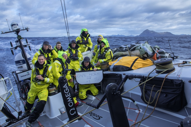 Team Brunel, der hidtil har haft problemer med at finde fart i sejladsen og i øjeblikket ligger næstsidst samlet, har lagt sig i spidsen mod Brasilien. Foto: Ainhoa Sánchez / Volvo Ocean Race