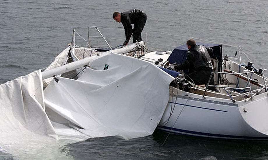 En af de uheldige både, der knækkede masten. Foto: Niels Kjeldsen, Pantaenius