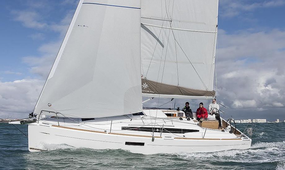 Sun Odyssey 349 har solgt godt i Europa. Minbaad.dk har tidligere testet båden, der er velsejlende. Størrelsen er populær på det danske marked. PR-foto