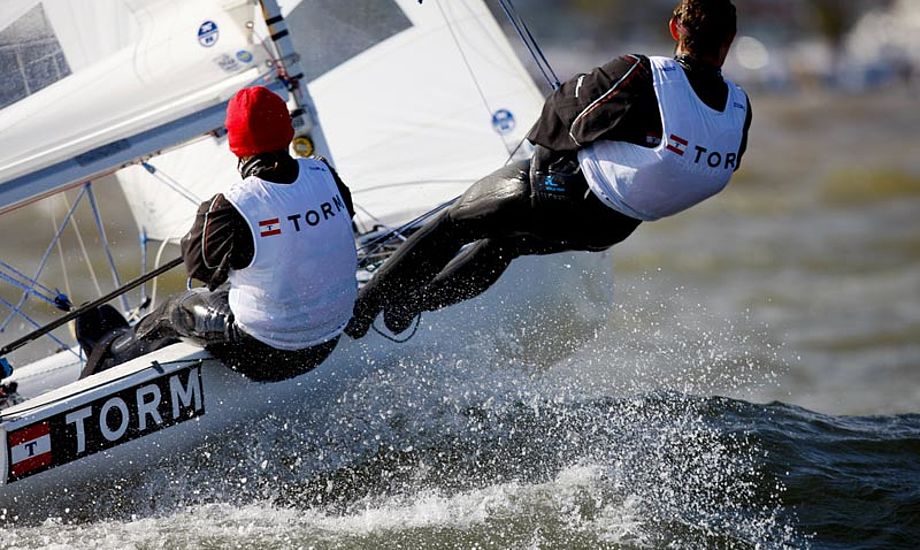 Henriette Koch og Lene Sommer i 470 jolle kvalificerede sig til OL. Herrerne klarede den ikke. Foto: Mick Anderson/SailingPIX