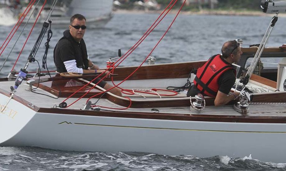 Anders Jessen fra grossisten Watski sejlede i Molich 10 meteren Savage Rose tog en 8. plads blandt 13 Molich 10 metere. Foto: Troels Lykke