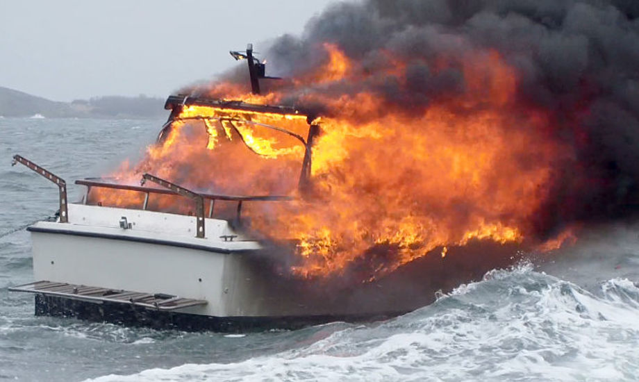 Blot en mindre brand kan få store konsekvenser på båden. Foto: Arkivfoto