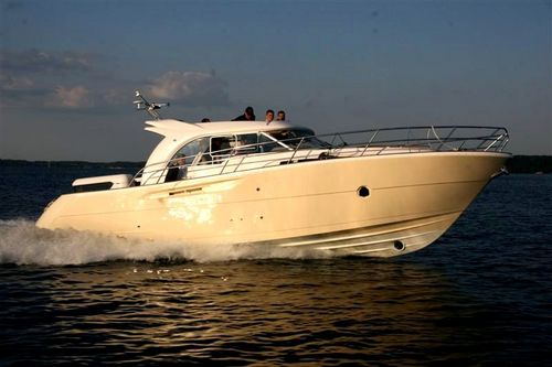 Marex 370 sejler