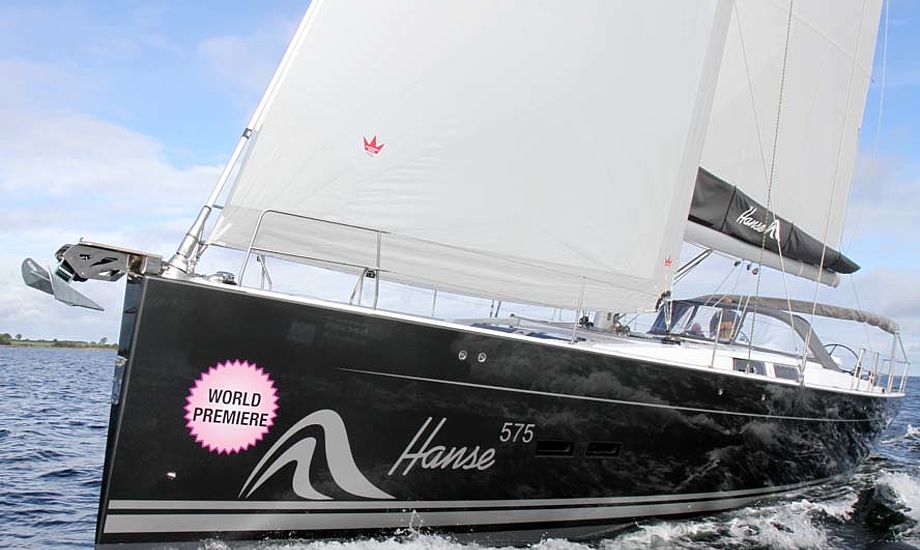 Her ses den nye Hanse 575 til 4,2 mio. kroner sejlklar. Sejlene er Elvstrøms Sails model Fast Cruising Laminat. Foto: Troels Lykke