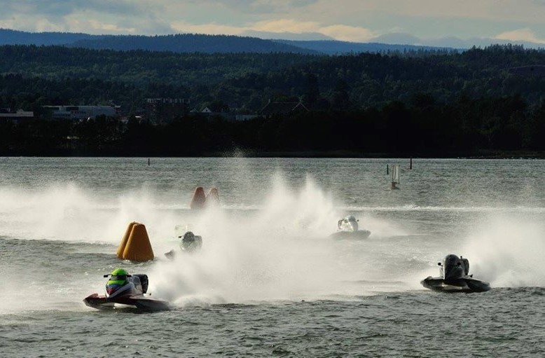 Til sommer kommer VM i Powerboat Formel 2 til Aalborg, hvor racerbådene skal køre på Limfjorden. Foto: Powerboat Denmark.