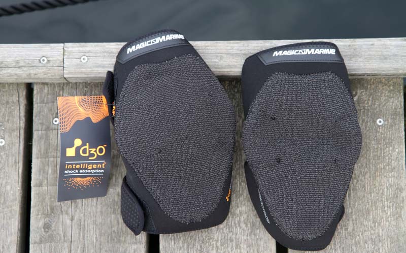 Intelligente knæbeskyttere til kapsejleren. Foto: Troels Lykke