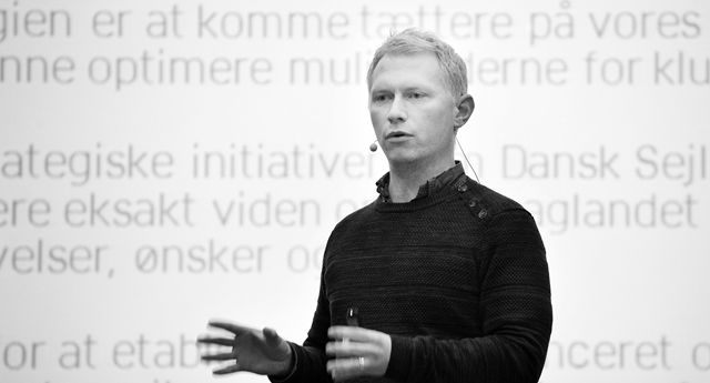 Kasper Lund Kirkegaard, Forskningsansvarlig analytiker i Danmarks Idrætsforbund, ses her på klubkonferencen 2014. Foto: Dansk Sejlunion
