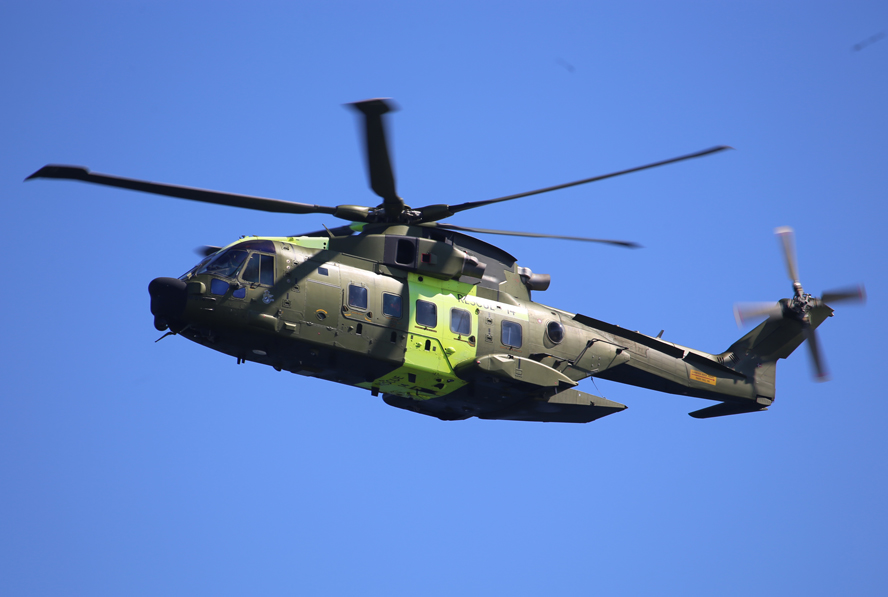 En redningshelikopter har i løbet af de sidste uger flere gange været på vingerne for at lede efter nødstedte. Arkivfoto: Troels Lykke