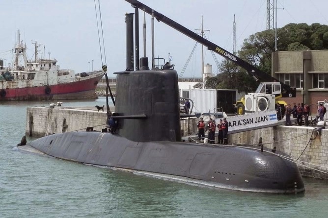 Den 66 meter lange ubåd er bygget i Vesttyskland i 1983.