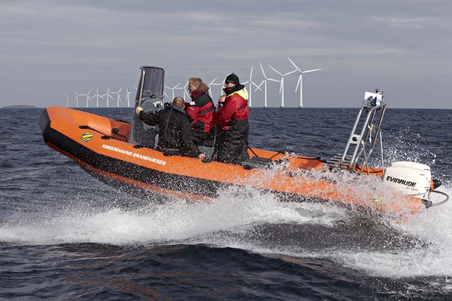 Afsluttende test-sejlads på Øresund af Zodiac SRR 650 til Københavns Brandvæsen