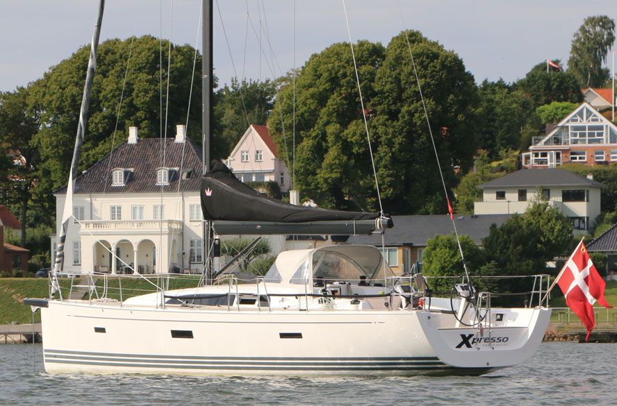 Xp 44eren er noget af en lækker båd, men koster da også 3,5 mio. kroner med ekstraudstyr.